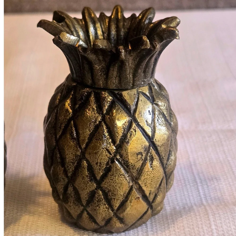 Unbranded vintage brass
