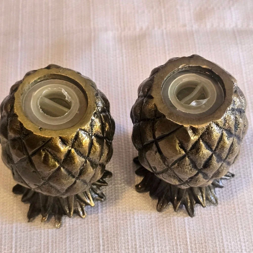 Unbranded vintage brass