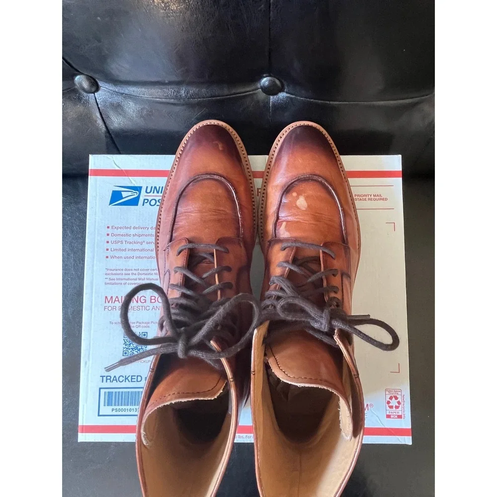Curatore marked boots