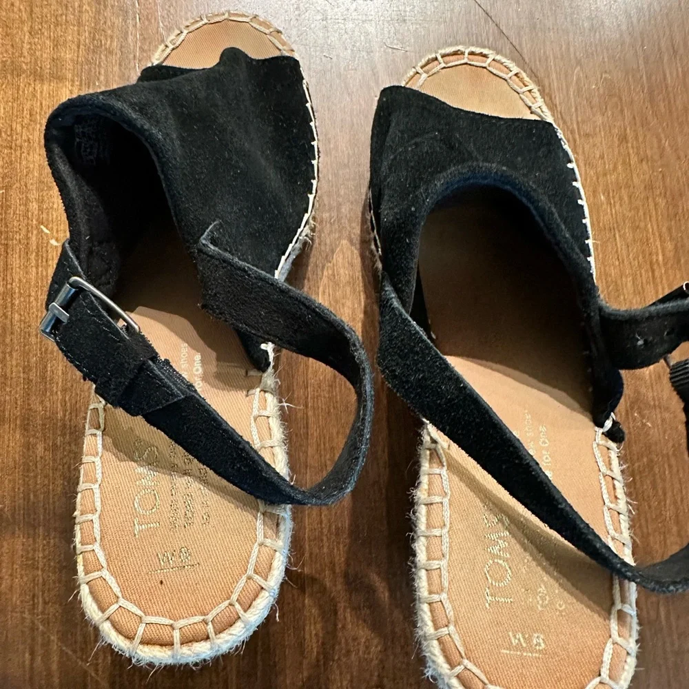 Toms espadrille sandals