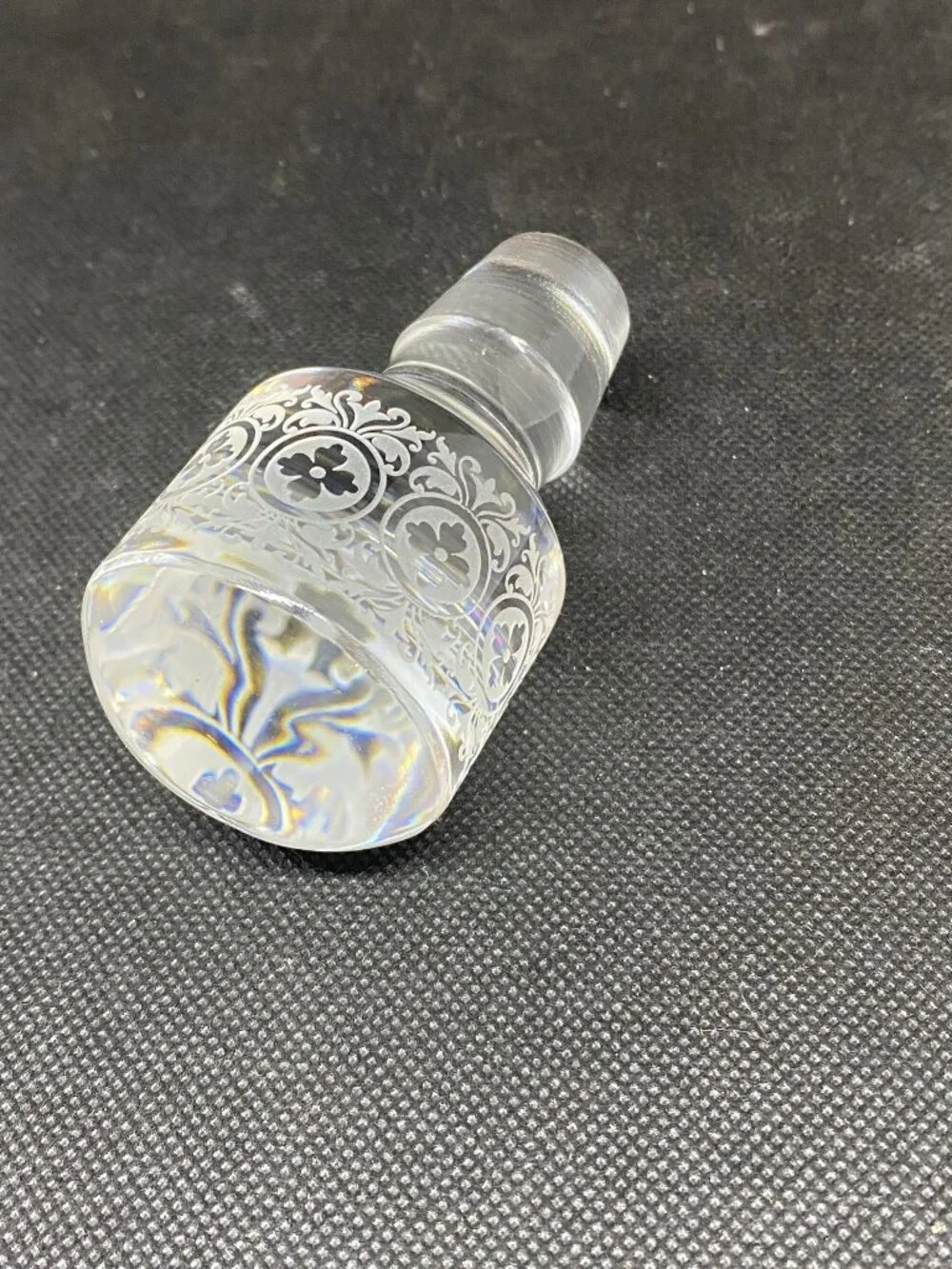 Mario Cioni Wine Stopper Etched and Frosted