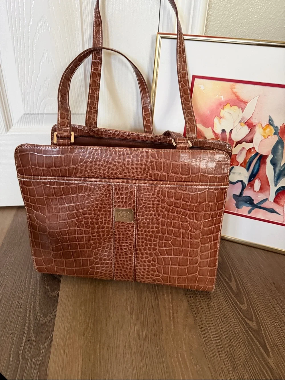N/A stylish brown