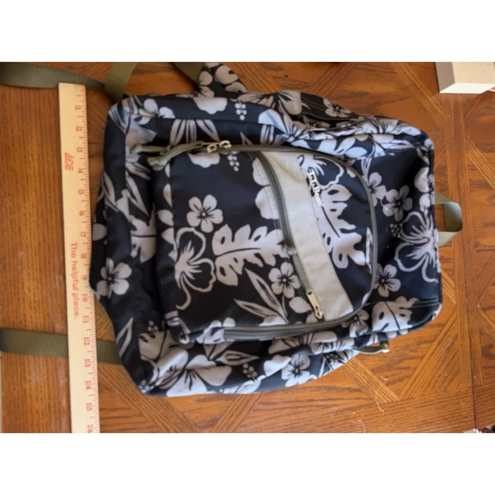 L.L. Bean good pre