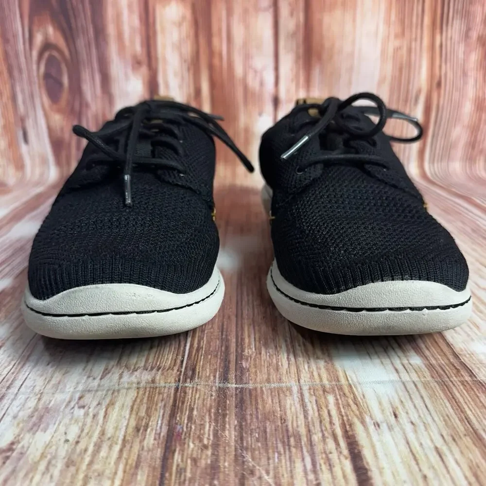 Clarks these shoes