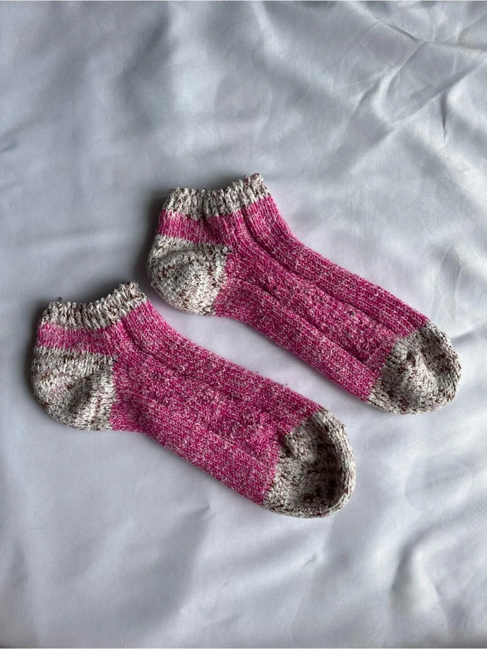 aerie Pink & Cream Low-Cut Knit Socks