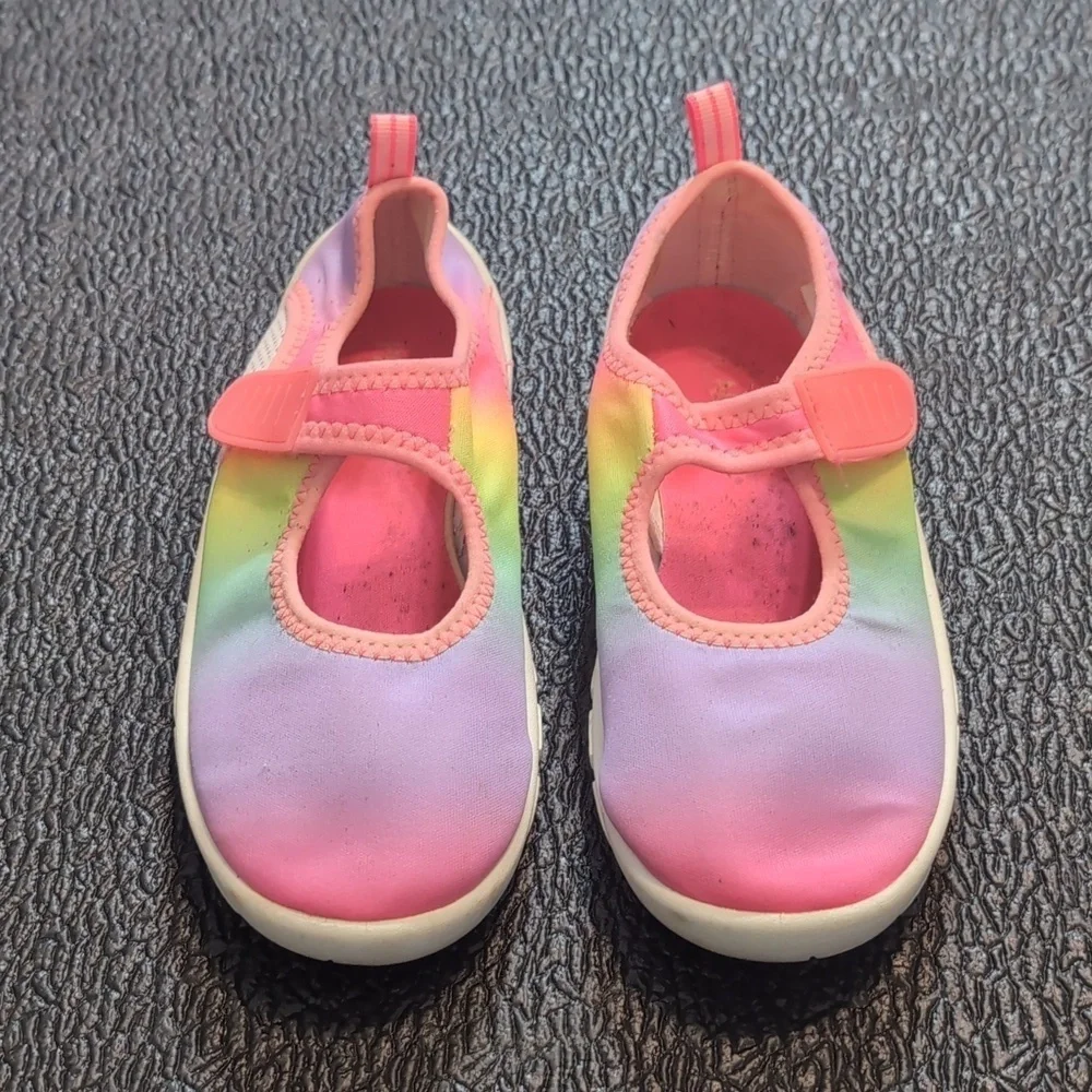 Children's Place Rainbow Water Shoes