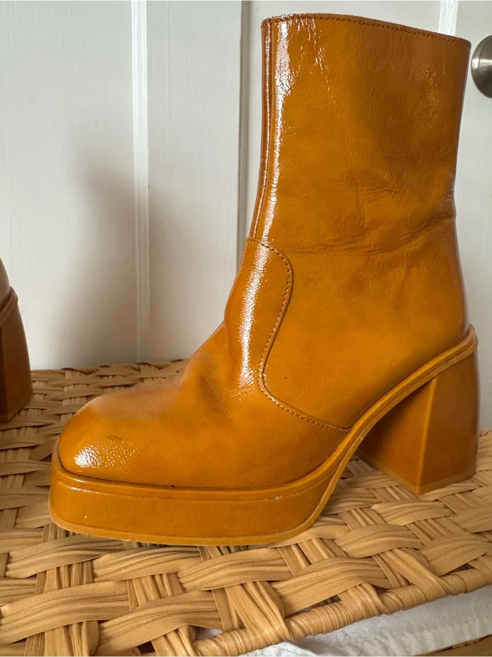 Free People elevated platform