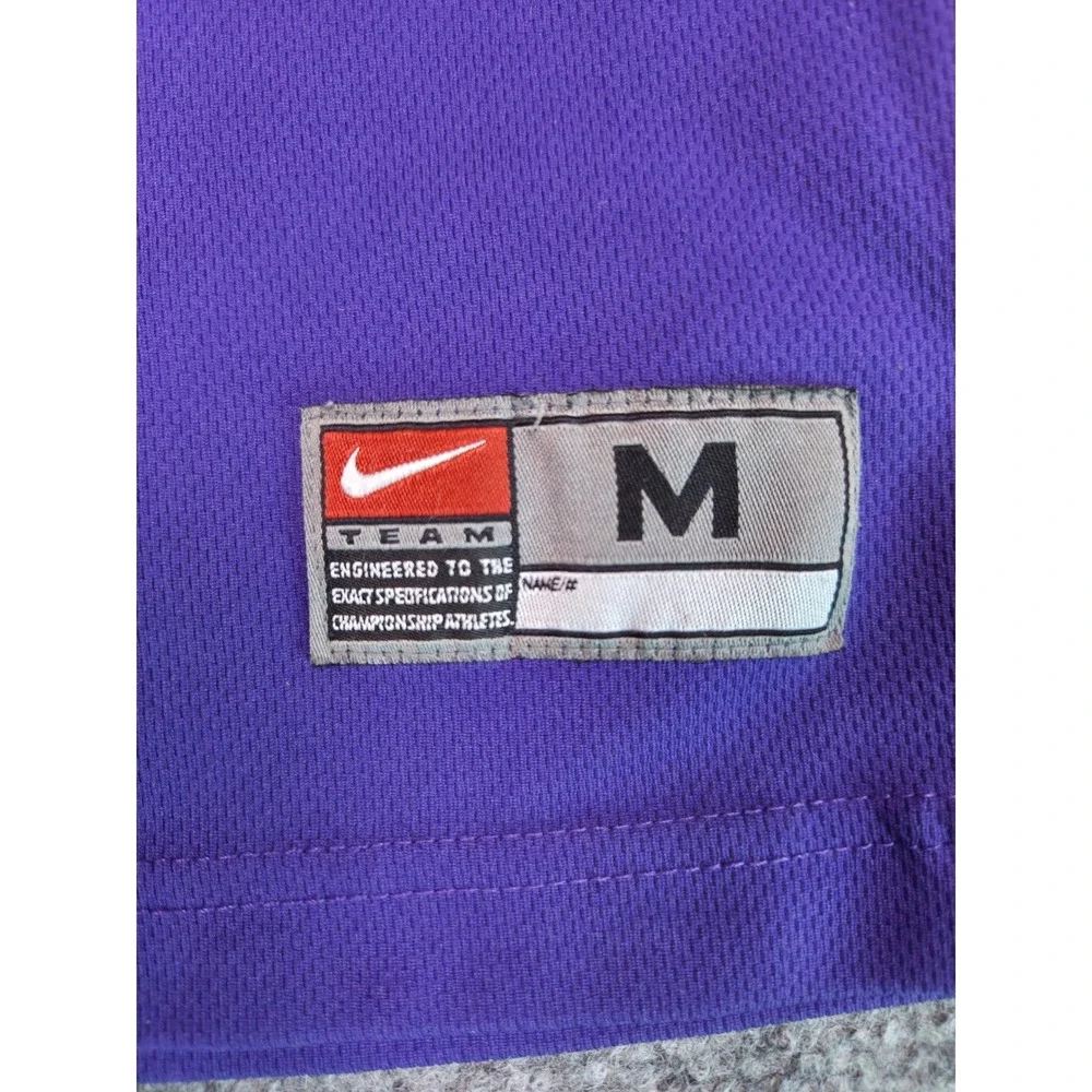 Nike normal it