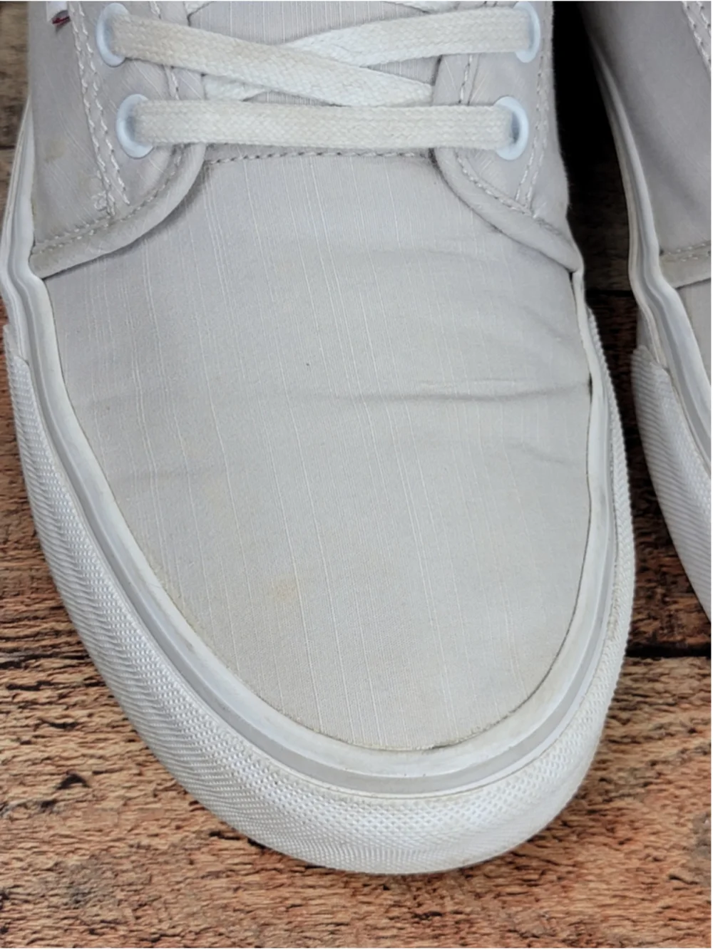 Vans 9.5 Chukka Low Top Canvas Light Grey Beige Skate Shoes Athletic Sneakers