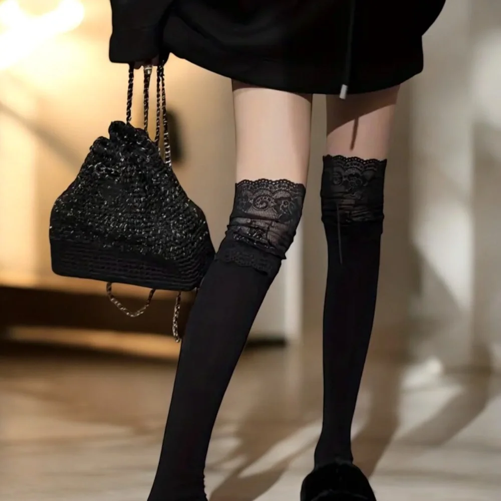 N/A cozy black