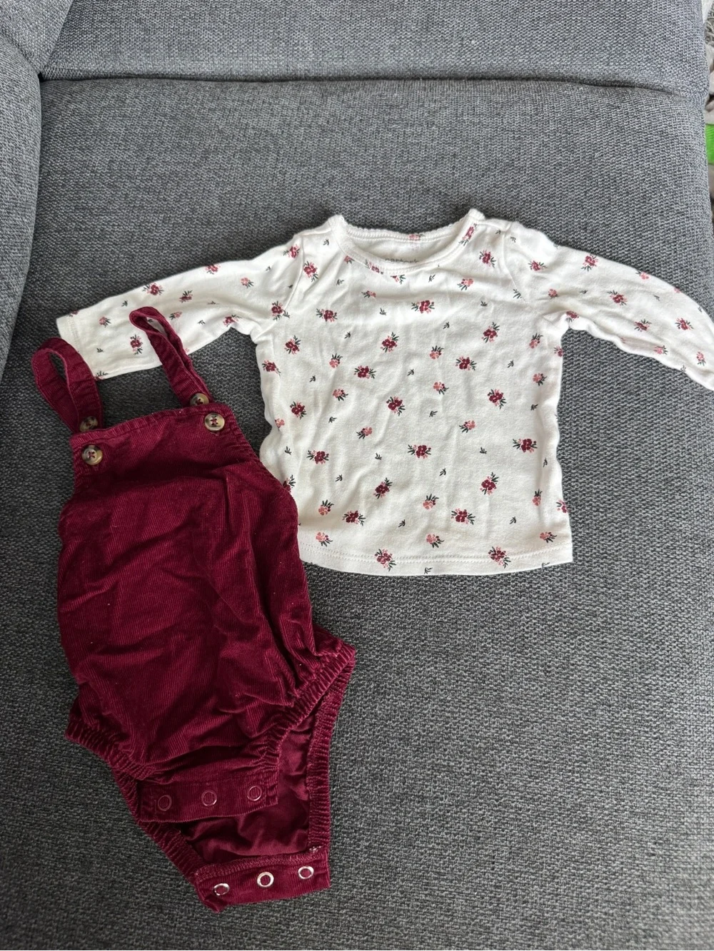 Carters two piece