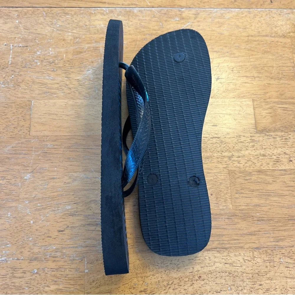 Havianas like new