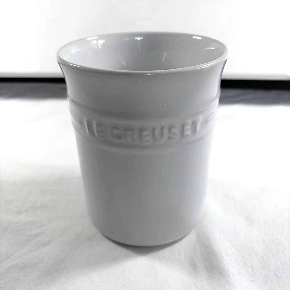 Le Creuset organizing do from