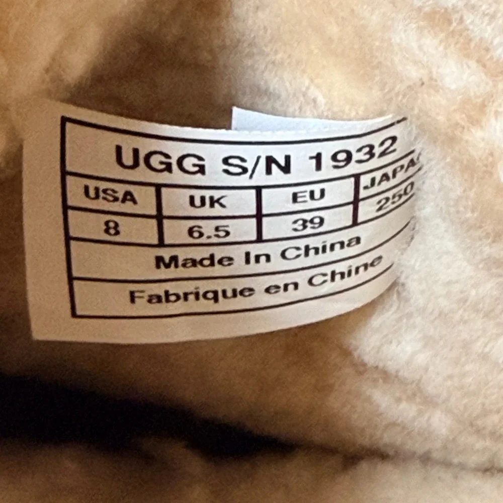 UGG australia sunburst