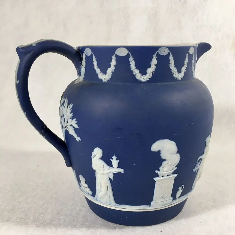 Wedgwood wedgewood blue