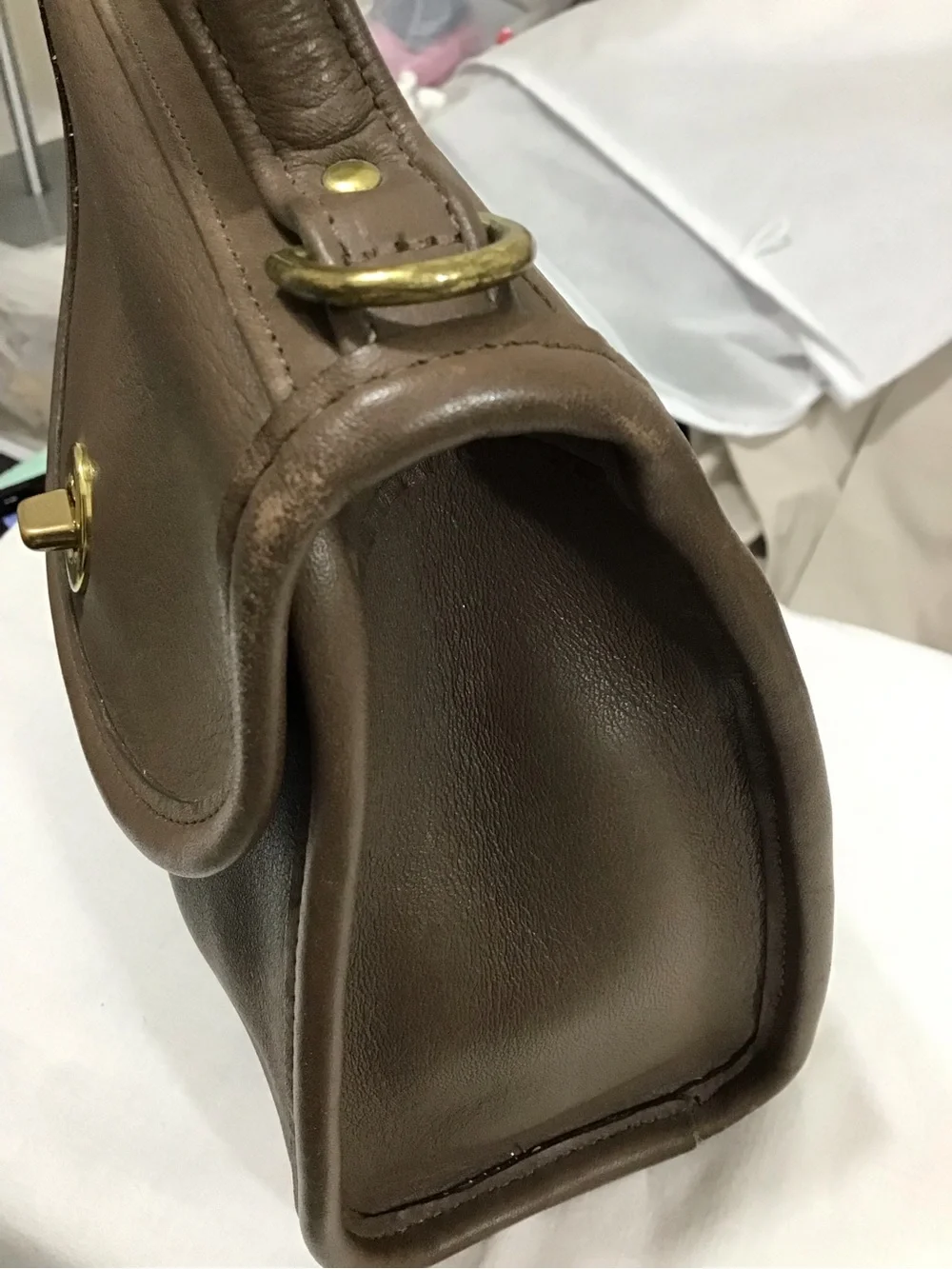 Coach vintage taupe