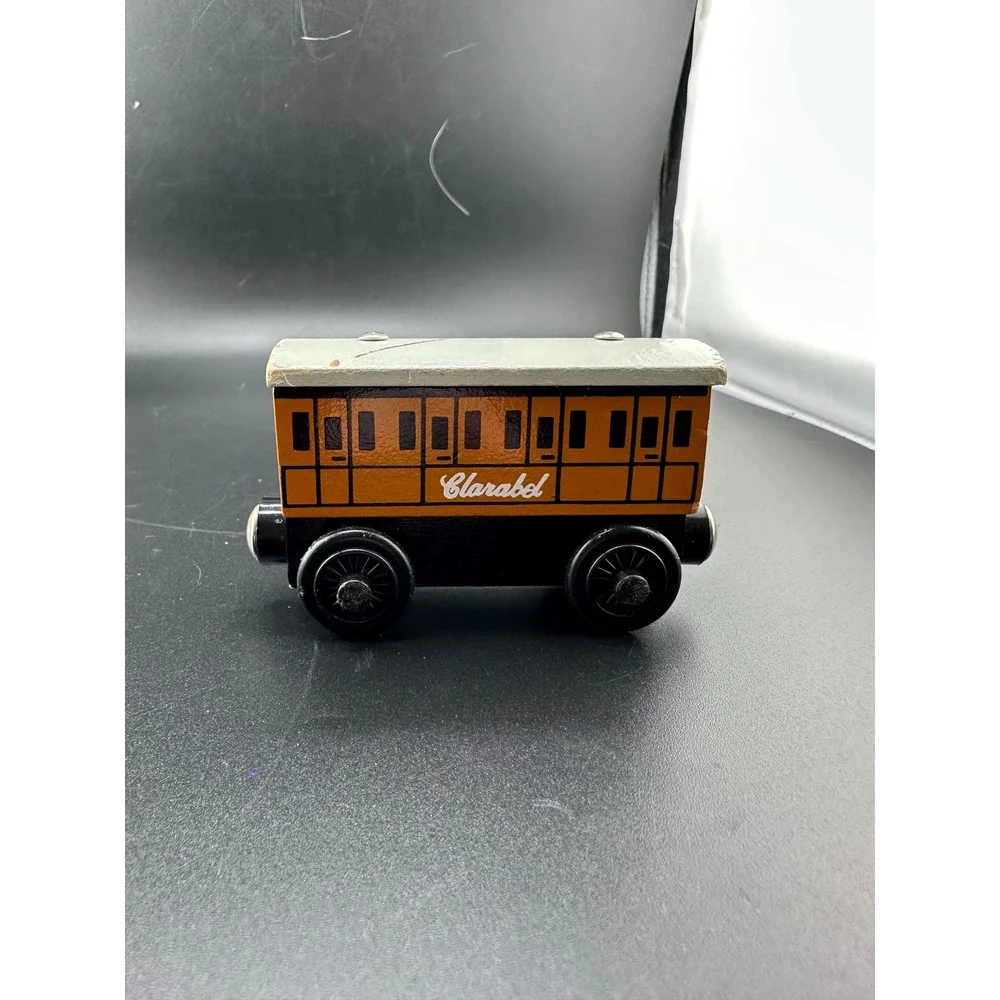 Thomas & Friends authentic clarabel