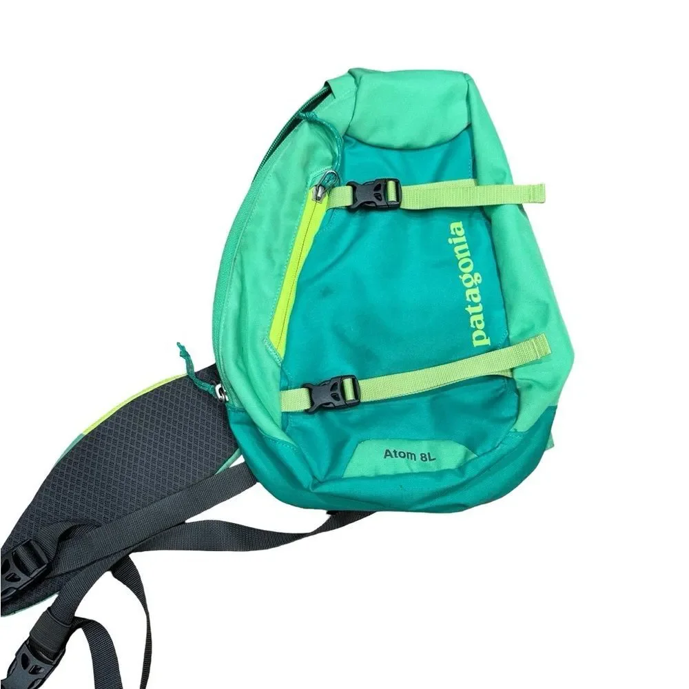 Patagonia 🎒 atom