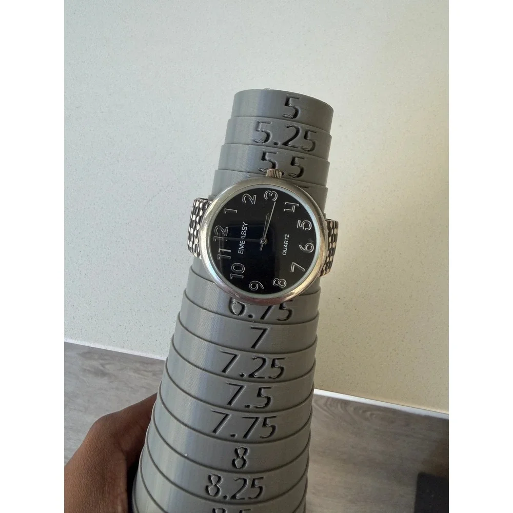 Embassy quartz wristwatch