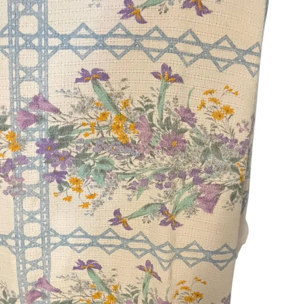 Vintage USA Made 100% Cotton Floral 94