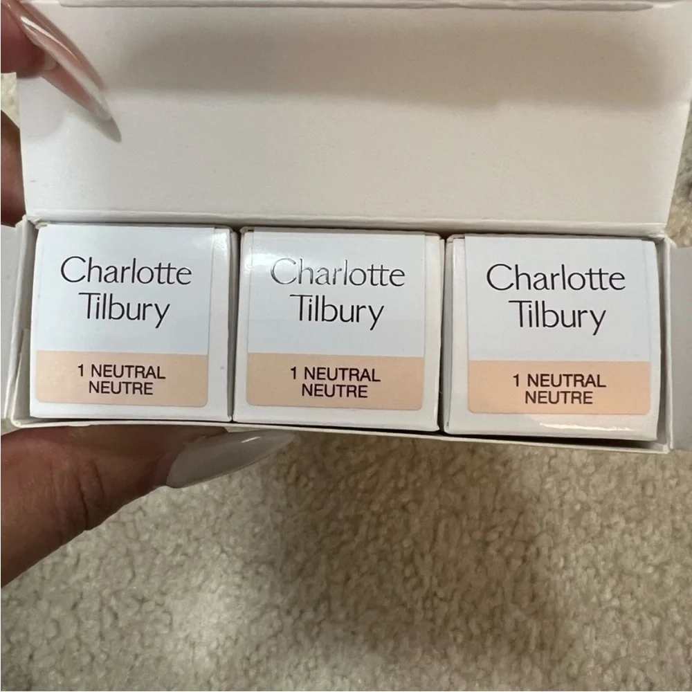 Charlotte Tilbury achieve flawless
