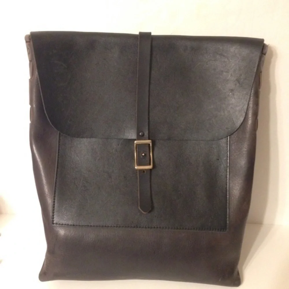 CUSTOM LEATHER BACKPACK