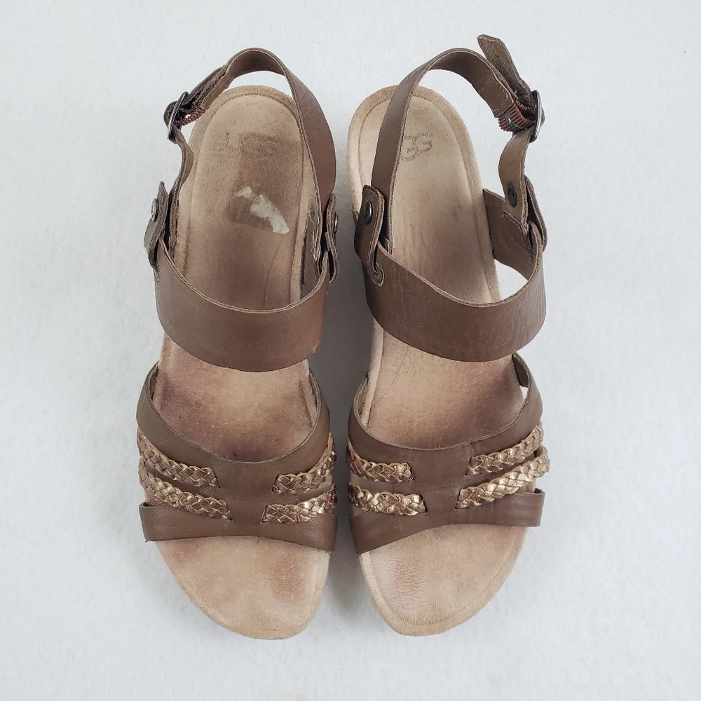 UGG these serinda