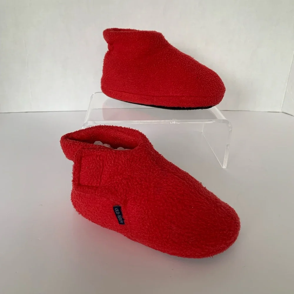 VTG Old Navy Red Fleece Booties Slippers Rubber Soles Soft Cozy Toddler Size