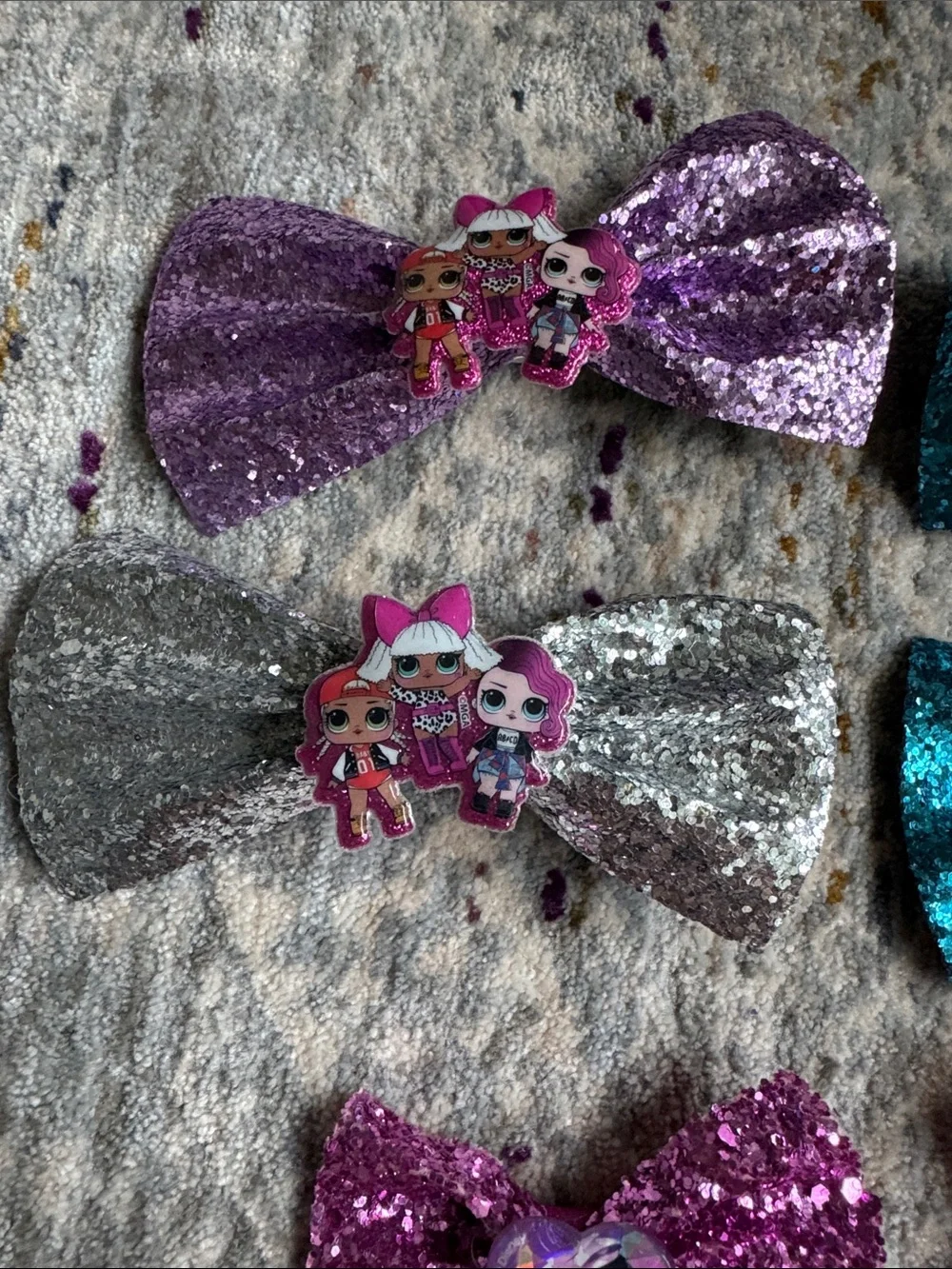 L.O.L. Surprise! sparkling glitter