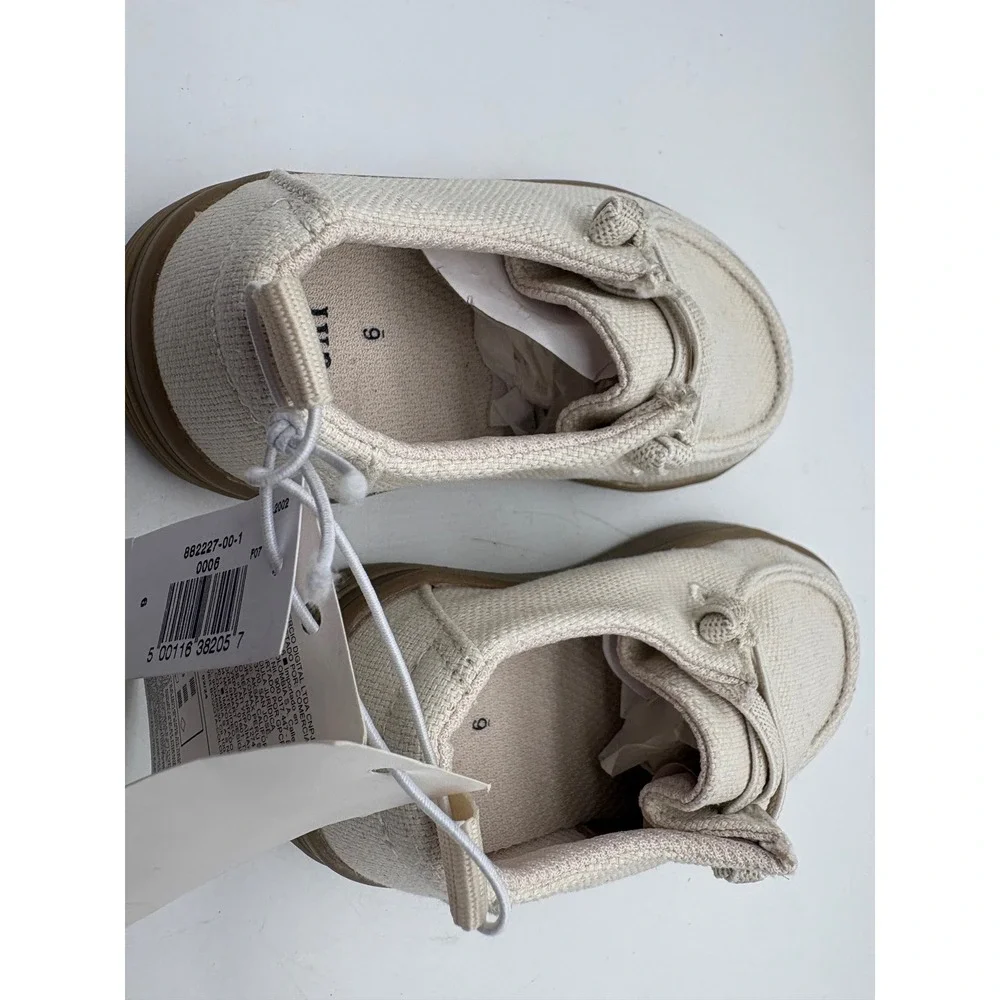 GAP nwt baby
