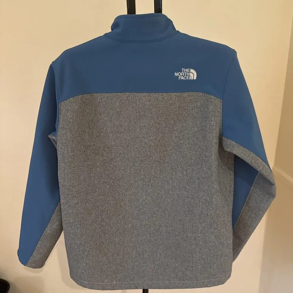 The North Face outerwear gray ideal