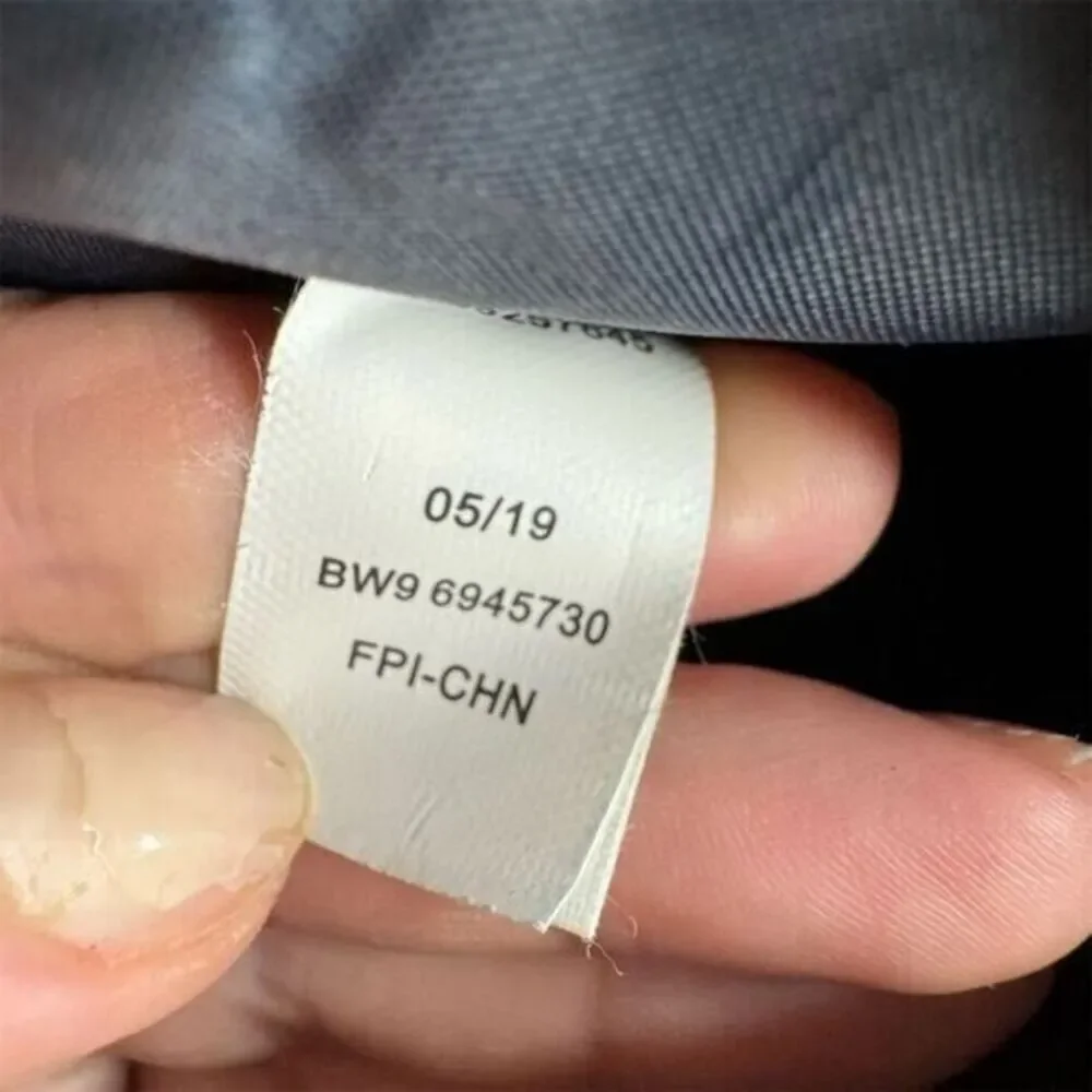 Tommy Hilfiger leather equipped