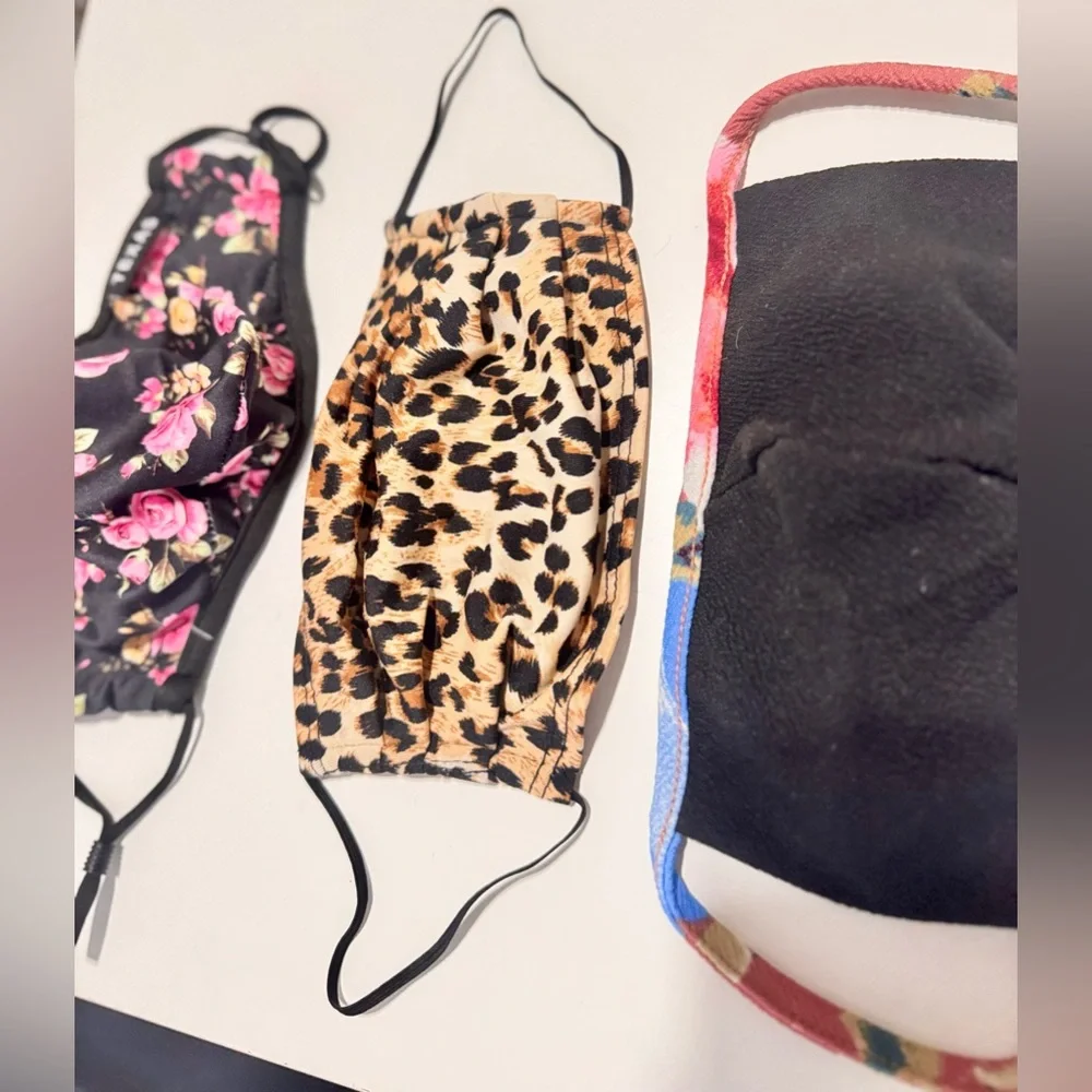 FANCY FACE MASK Set of 4 NEW Fabric Cloth Masks!