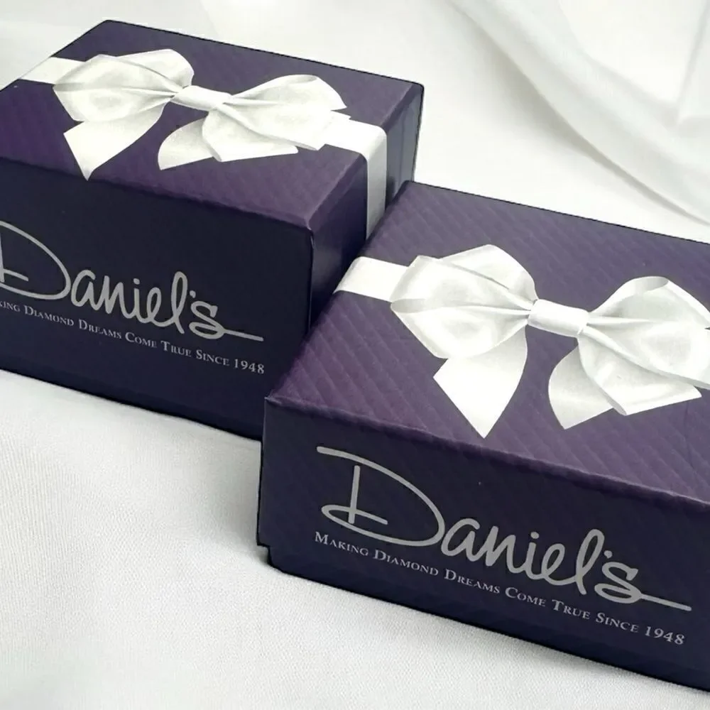 Daniel’s Jewelry l Signature Purple Box with White Bow l 2 Styles l Box only