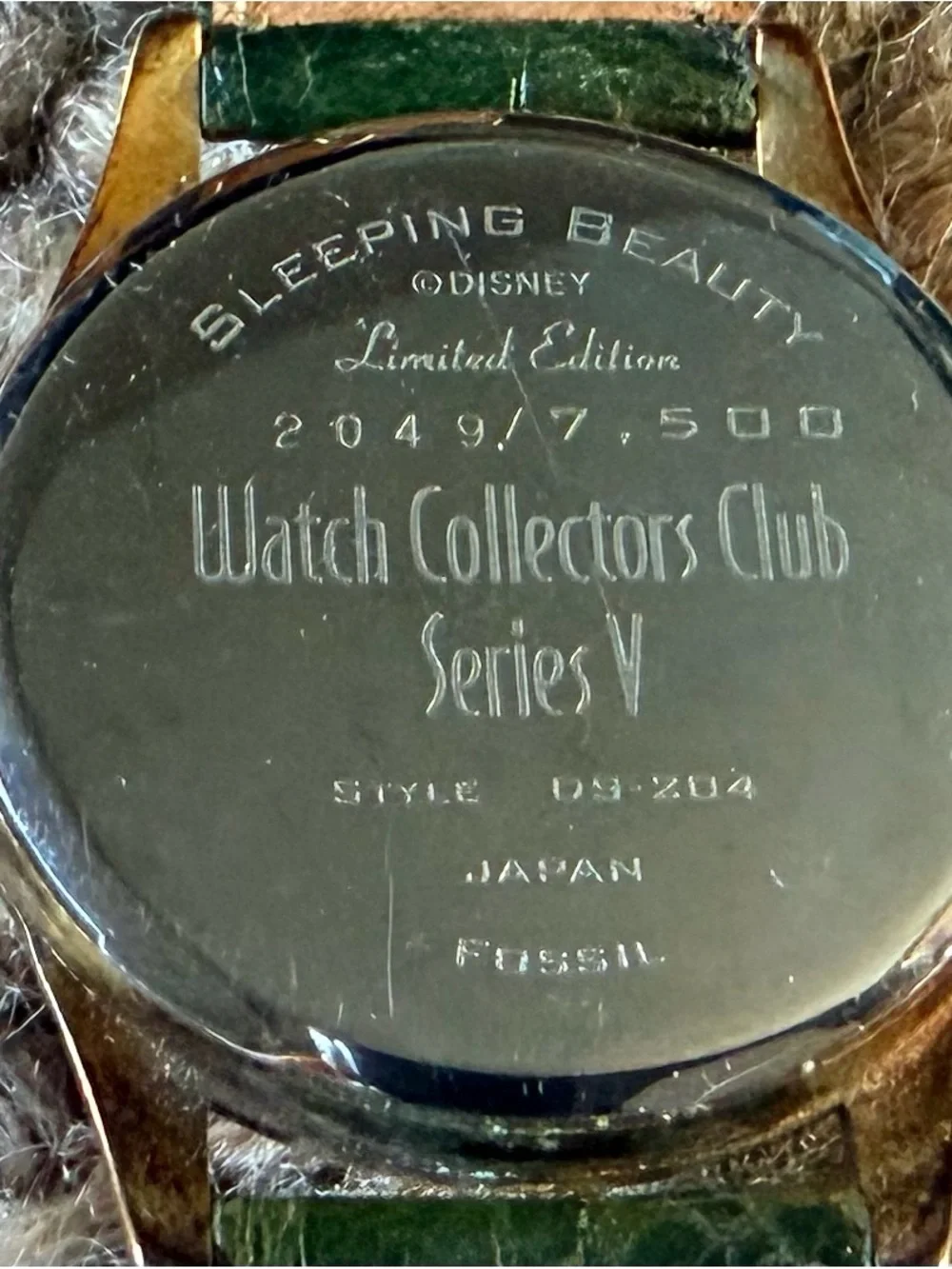 Vintage Sleeping Beauty Fossil 90’s Watch
