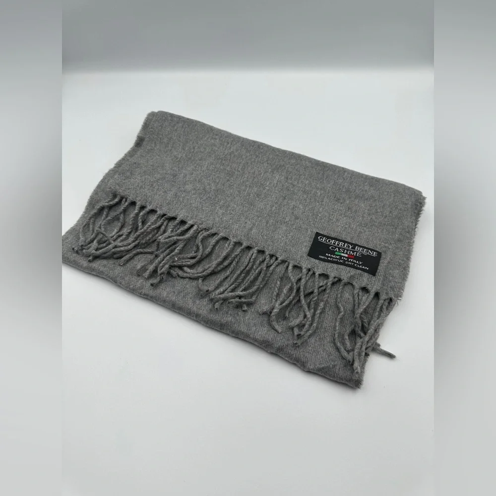 Charcoal Gray Fringed Geoffrey Beene VTG Cashme Oblong Scarf Unisex 100% Acrylic
