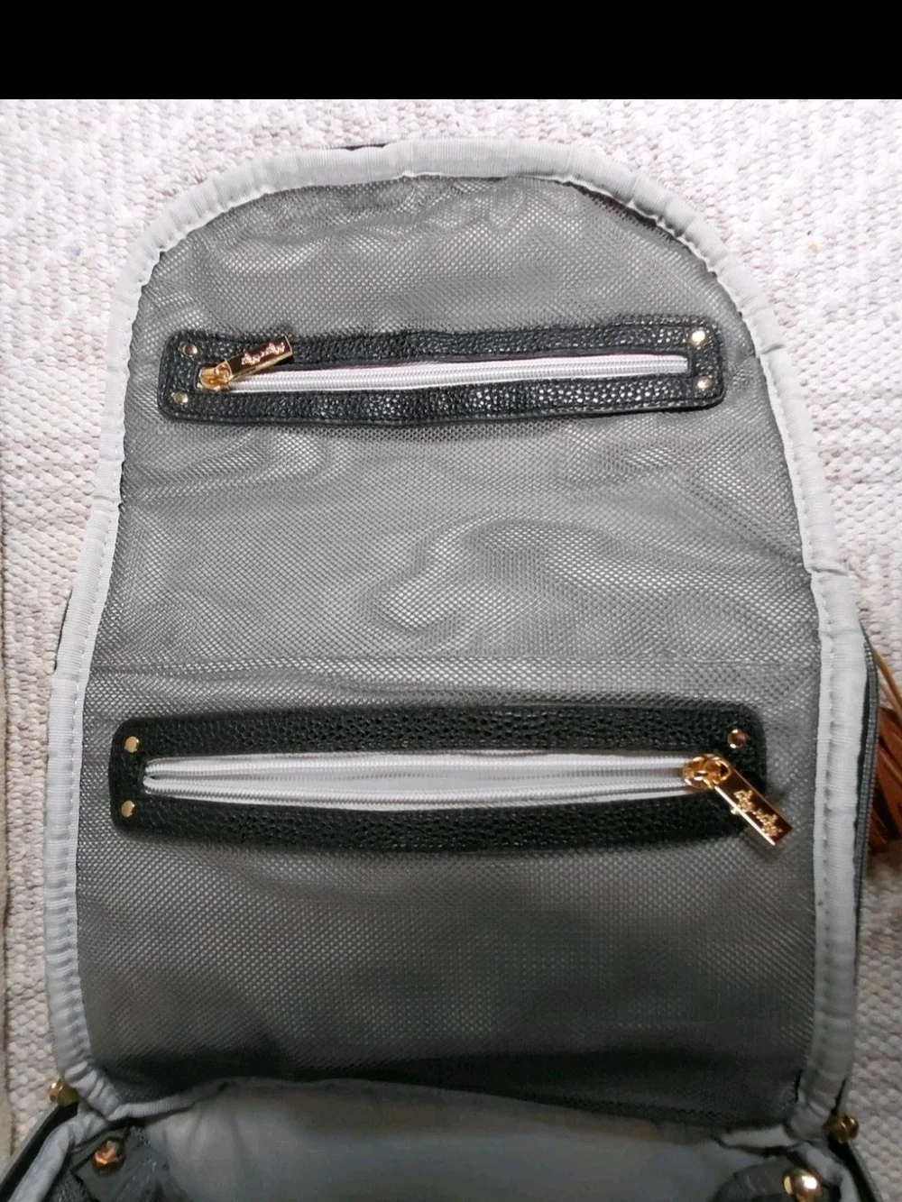 Itzy Ritzy stylish gray
