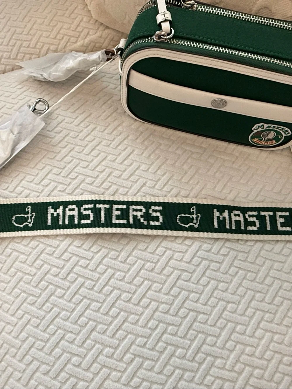 Masters sleek green