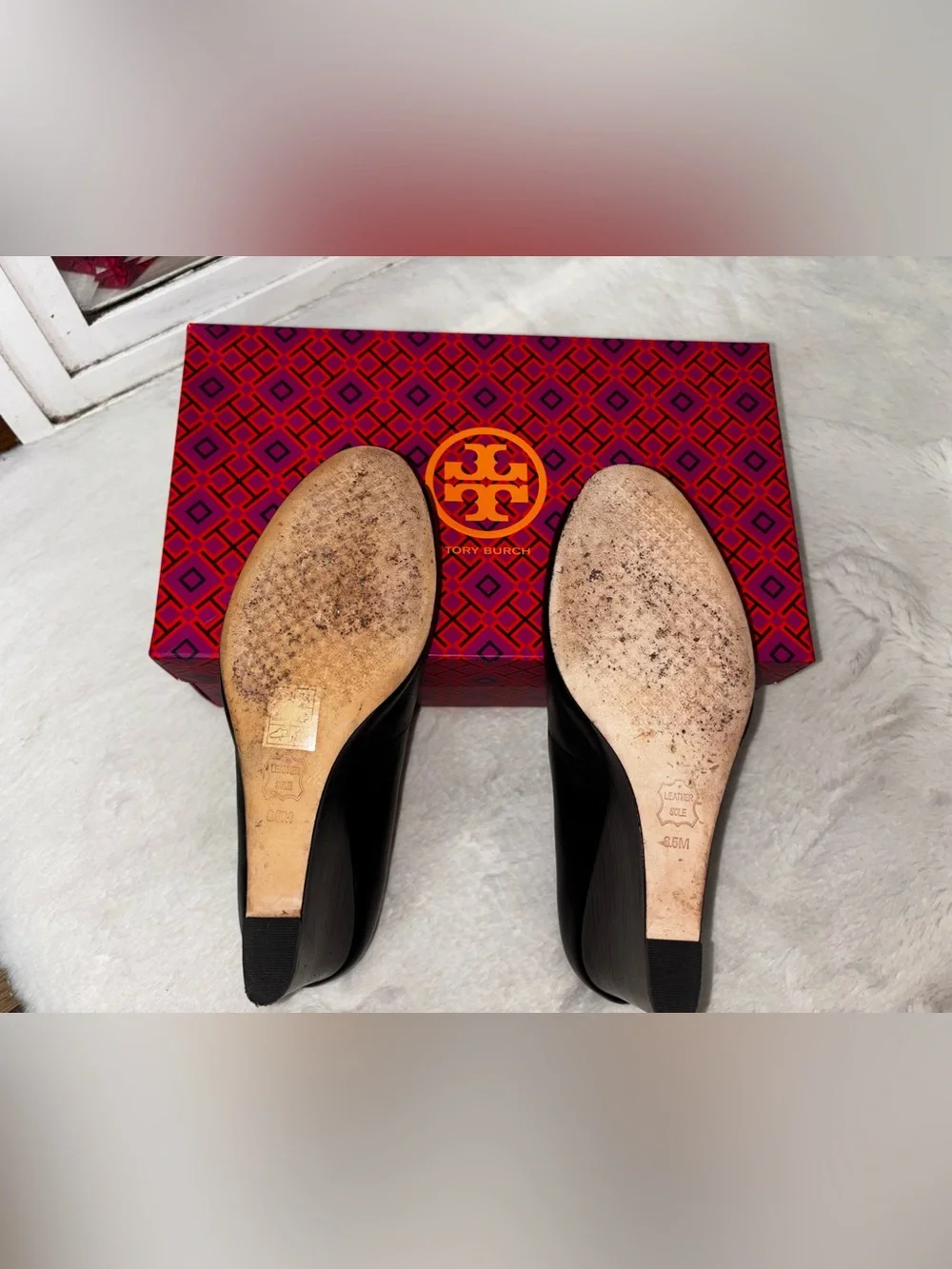 Tory Burch classic tory