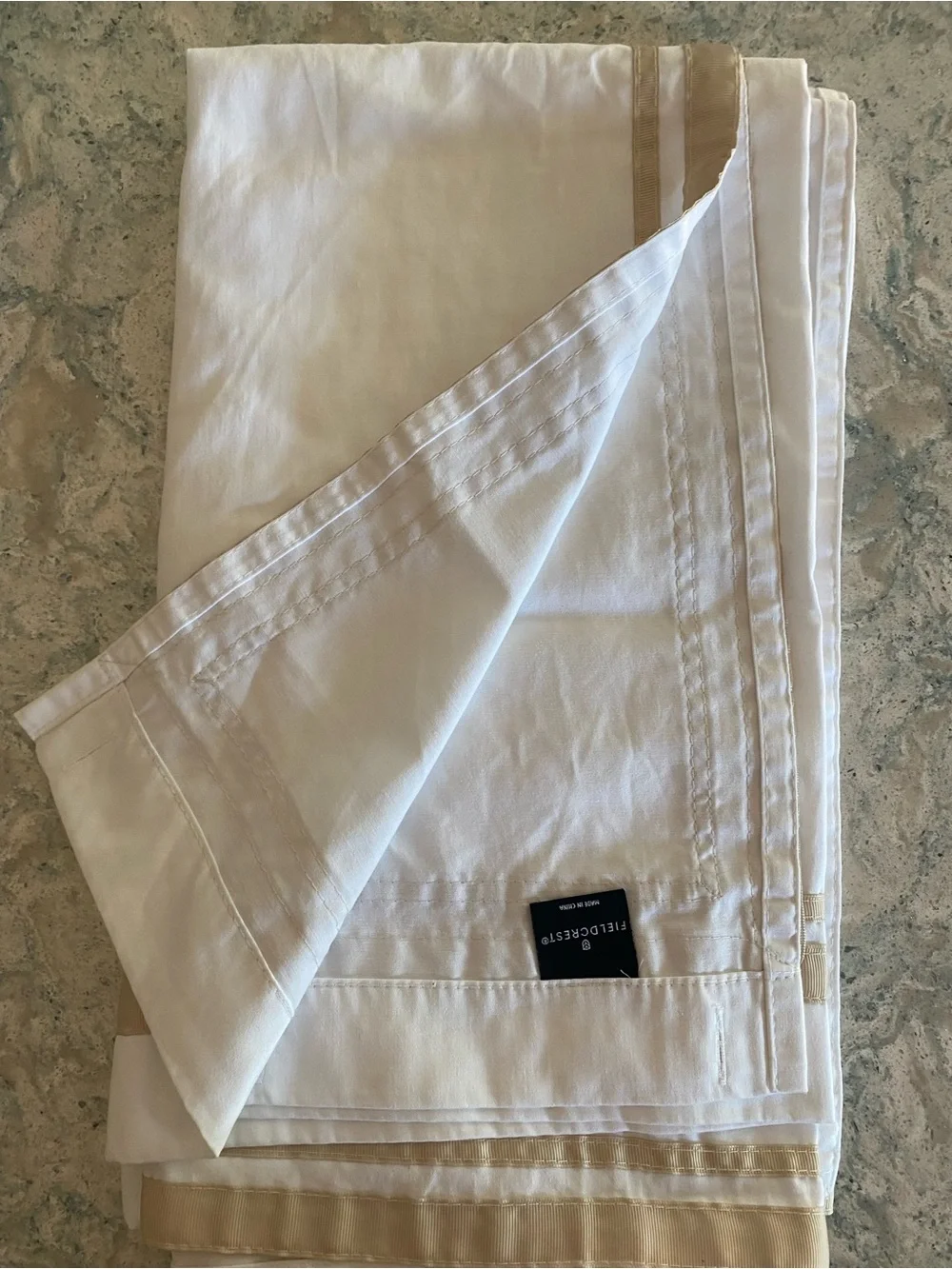 Fieldcrest elegant white