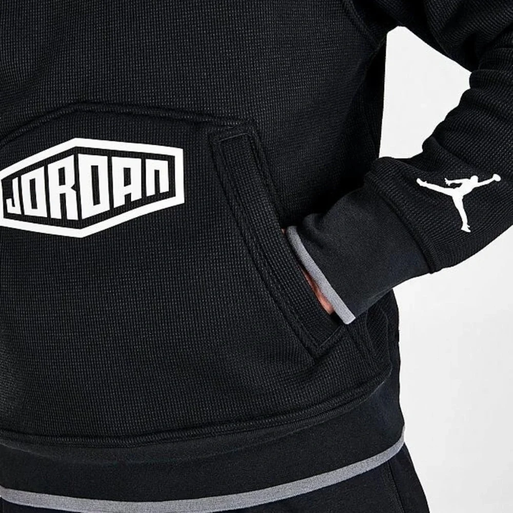 Jordan dna pullover