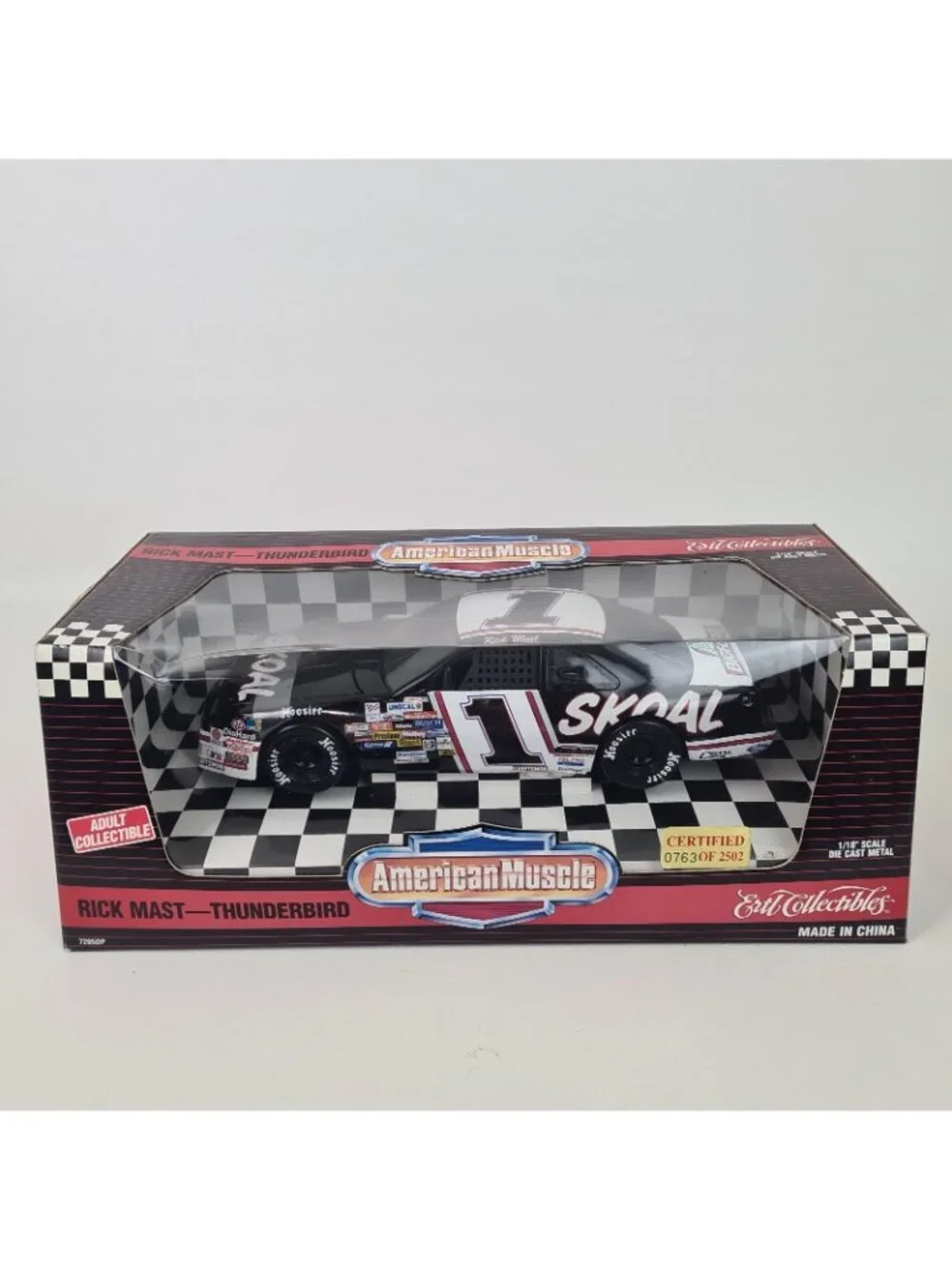 ERTL American Muscle Nascar Car Skoal White #1 Rick Mast 1:18 DieCast D72