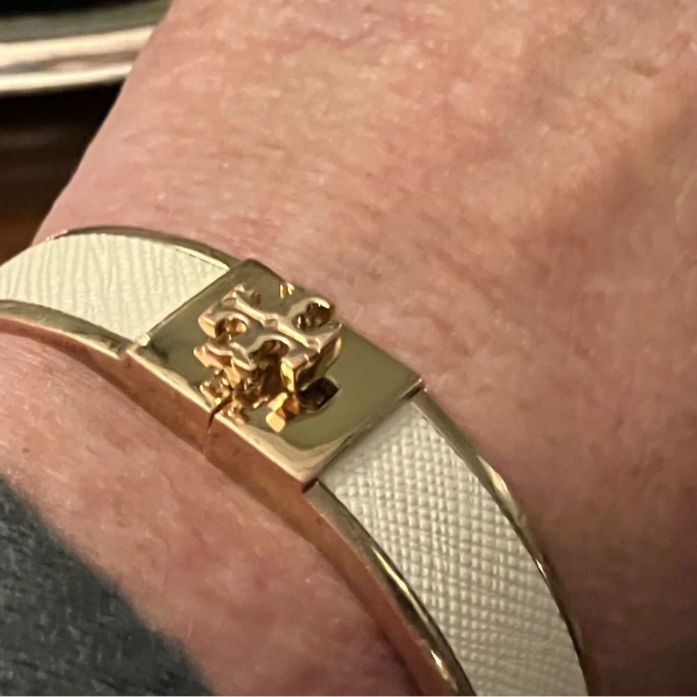 Tory Burch are items returns