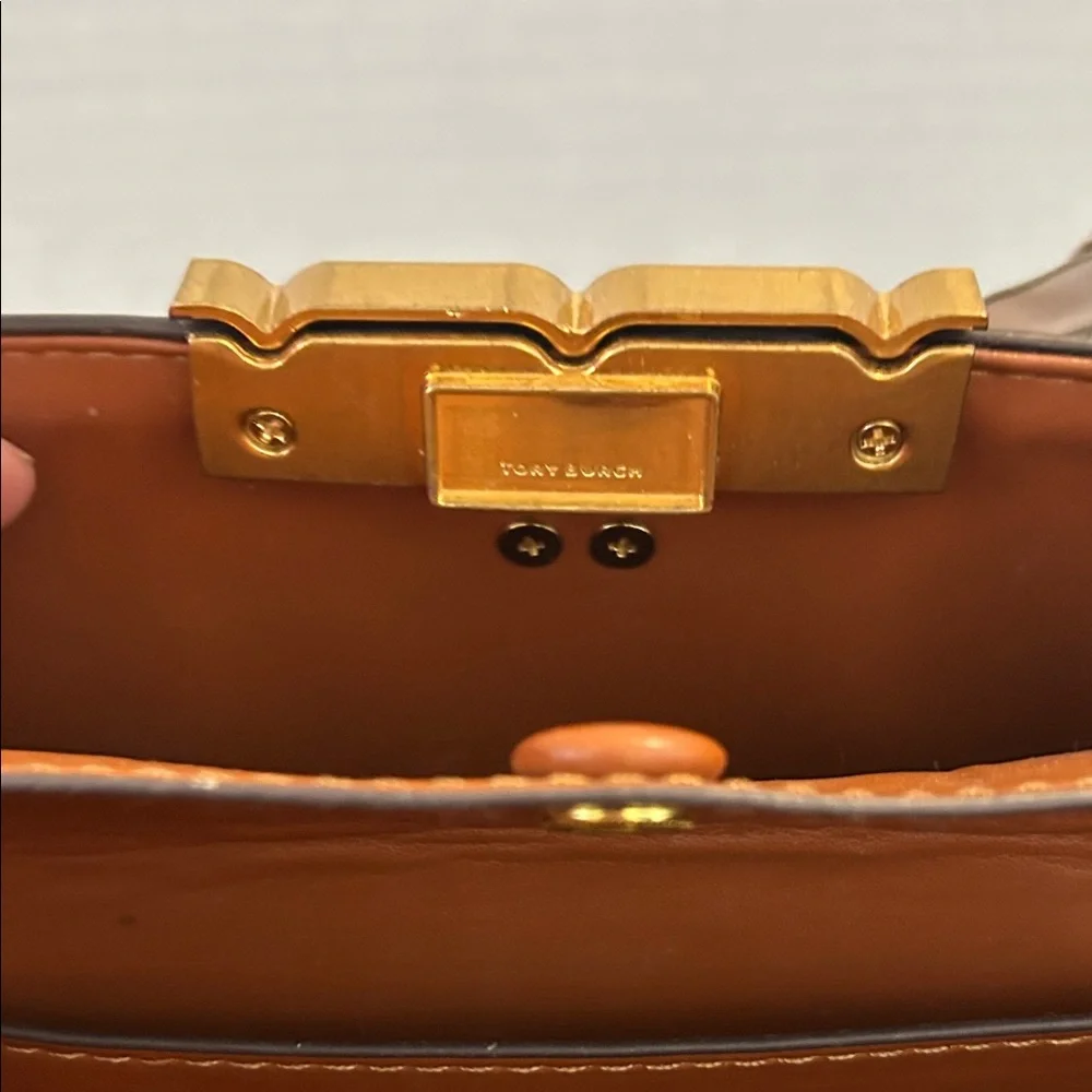 Tory Burch one tory’s