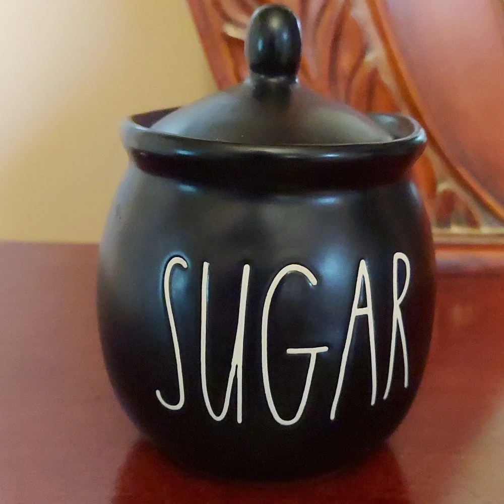 NWOT RAE DUNN FARMHOUSE BLACK SUGAR BOWL Magenta Artisan RETIRED