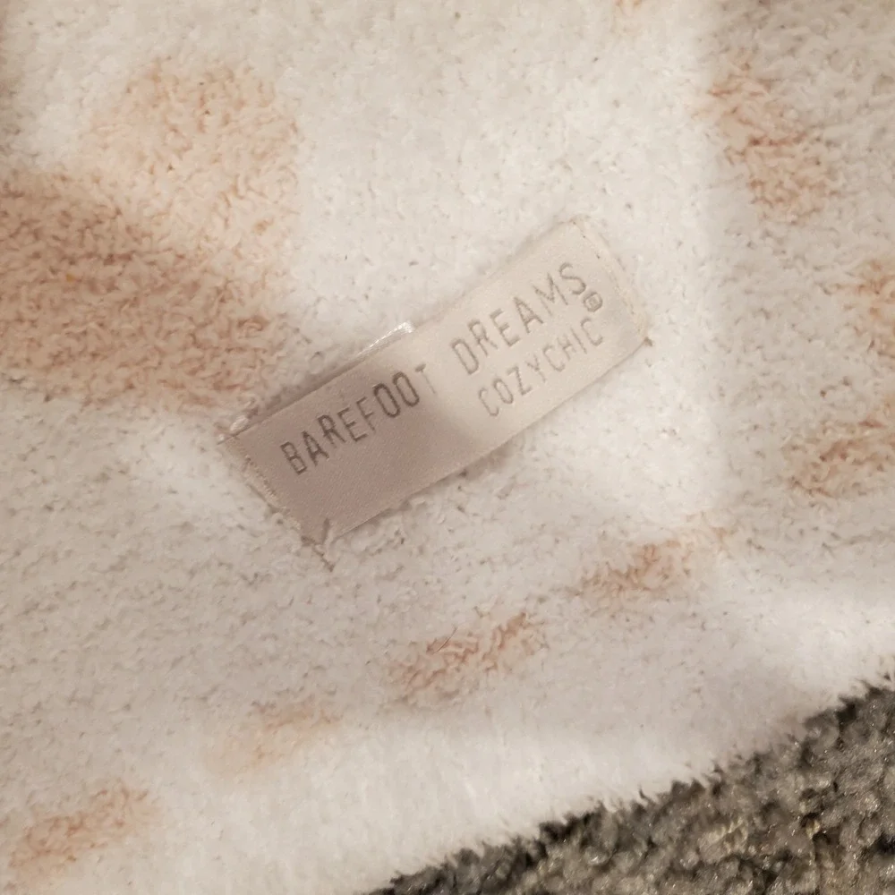Barefoot Dreams good