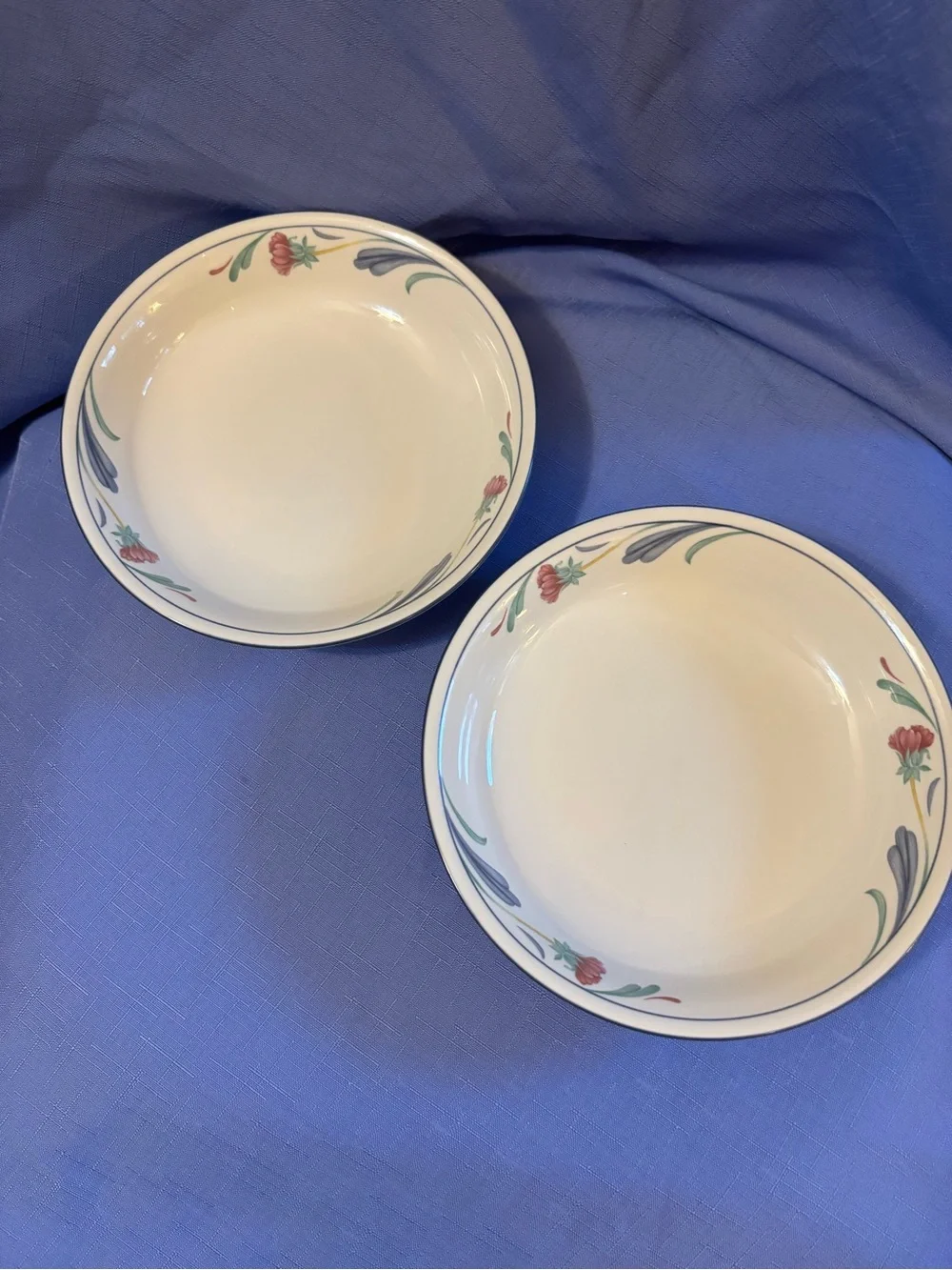 Lenox Poppies On Blue 7” Bowls - Set of 2