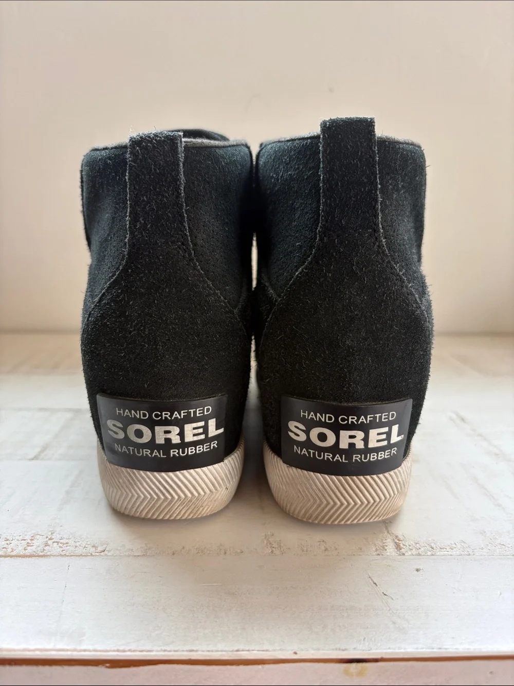 Sorel slip sneakers