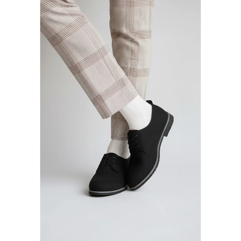The Unbranded Brand men dress