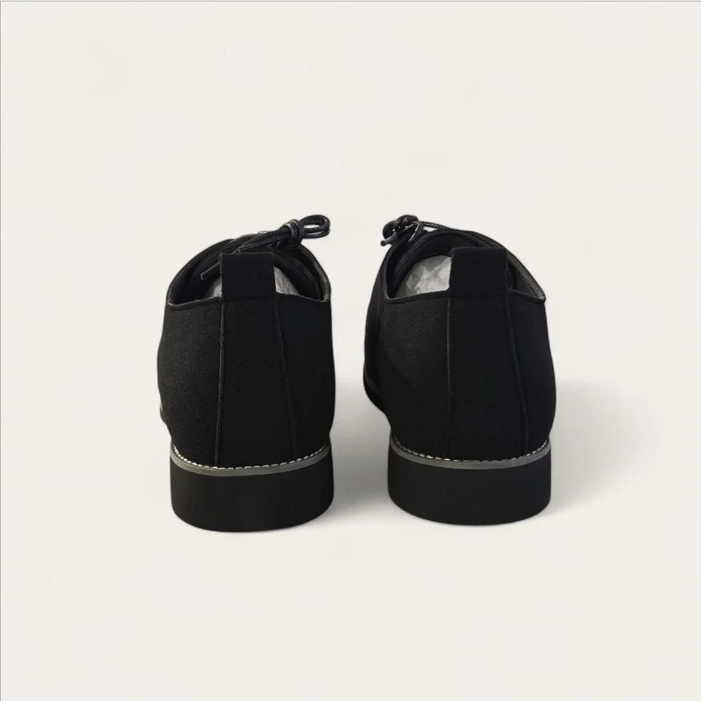 The Unbranded Brand men dress